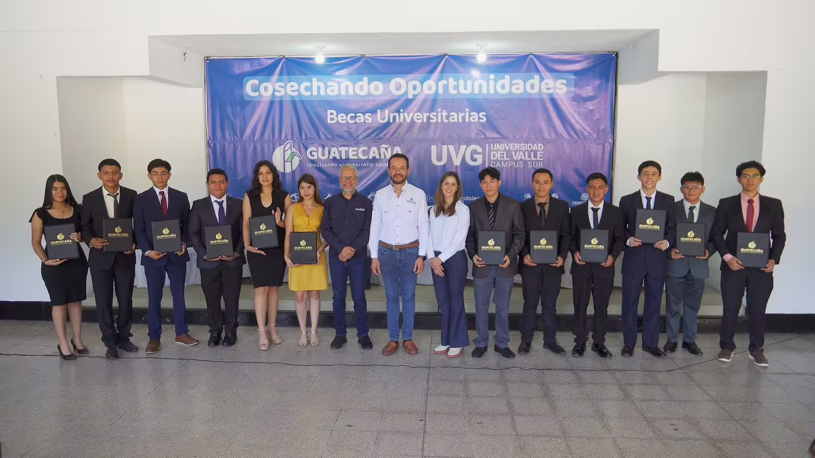 Guatecaña Awards 12 University Scholarships to Youth in Guatemala
