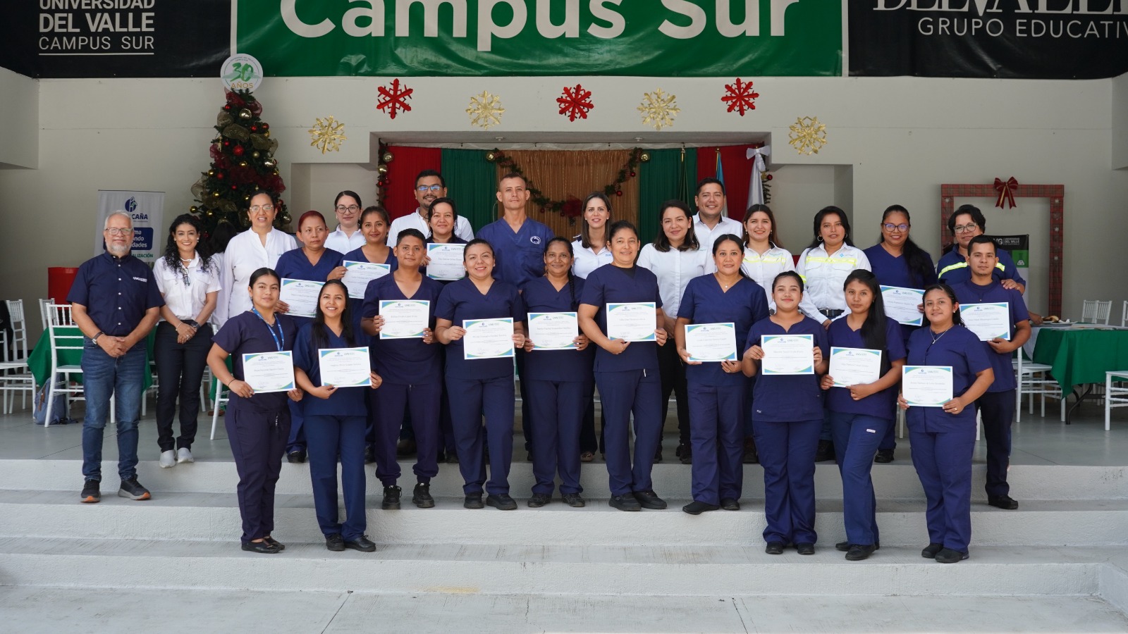 Guatecaña certifica a 22 profesionales de la salud en Enfermería Ocupacional